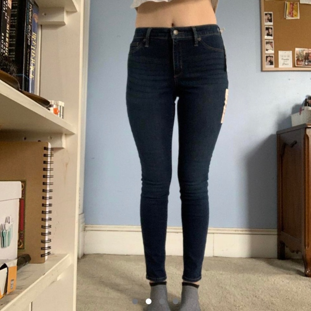 NWT High Rise Jeans